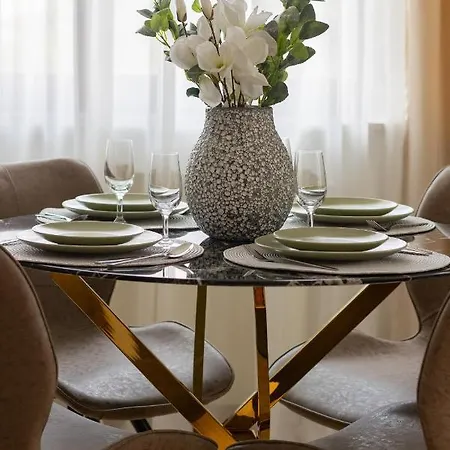 Elegant Mokotow With Parking & Ac Near Royal Baths By Renters Prestige Varšava